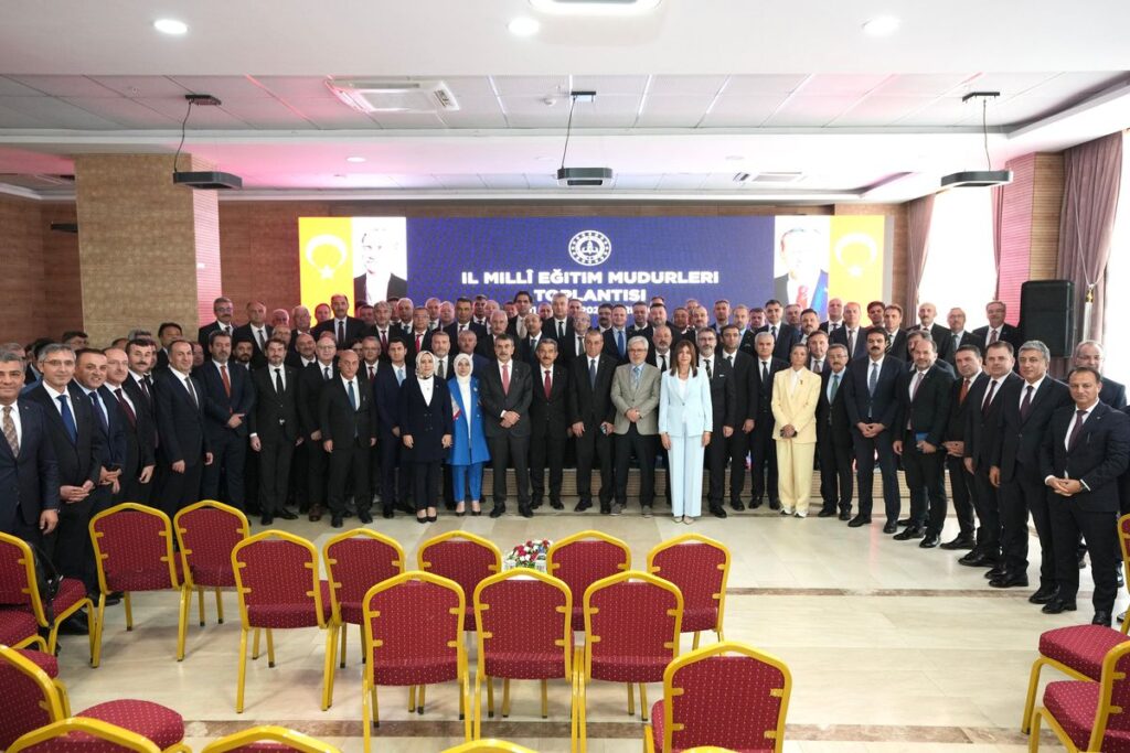 Şırnak’ta Eğitim Müdürleri Toplandı